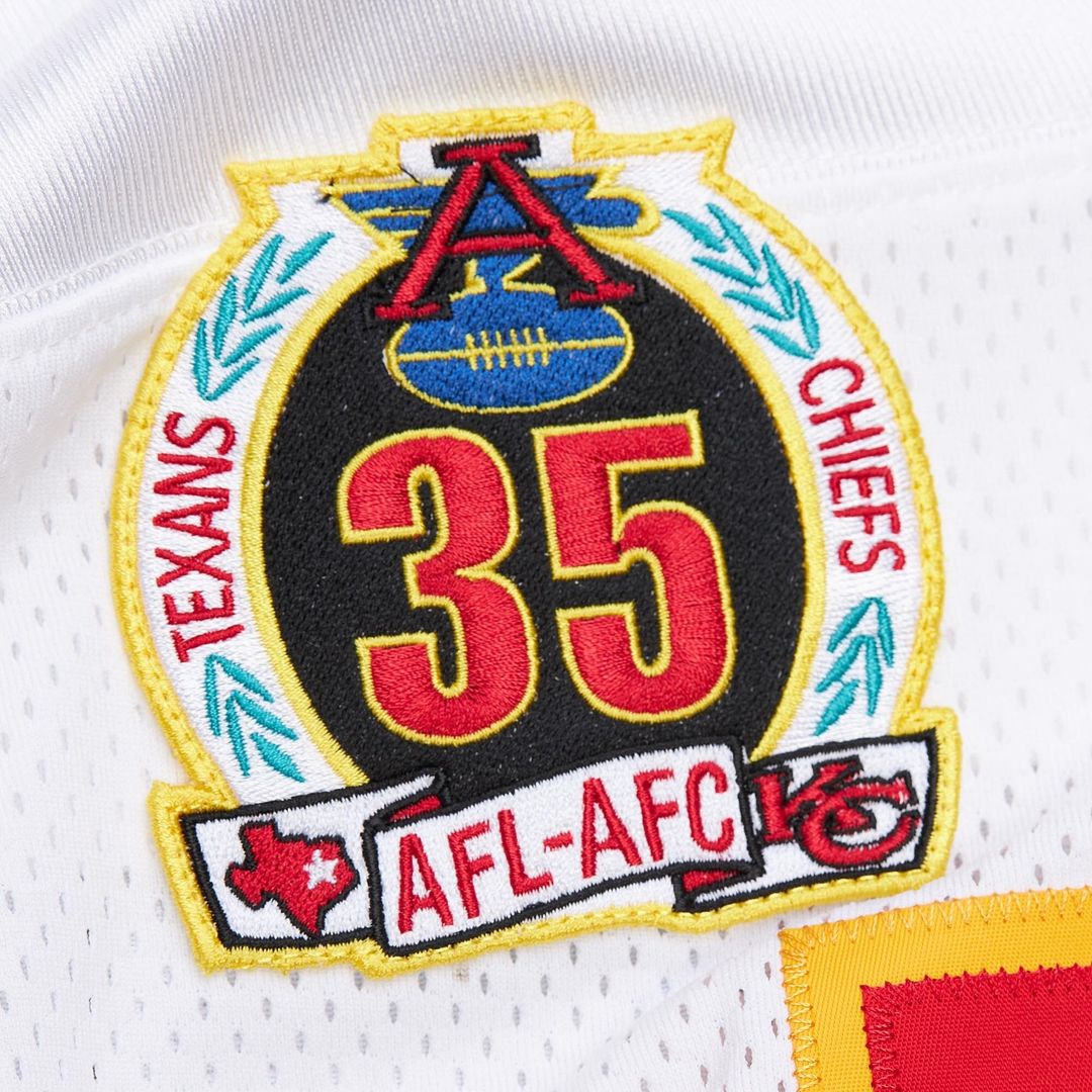 Kansas City Chiefs 1994 Derrick Thomas Mitchell & Ness White Authentic Throwback Retired Player Jersey - product image 5
